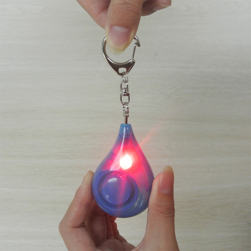 Osobisty alarm antykradzieżowy – Personal Alarm Keychain recenzja i cena